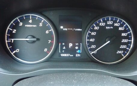 Mitsubishi Outlander III рестайлинг 3, 2021 год, 2 100 000 рублей, 9 фотография