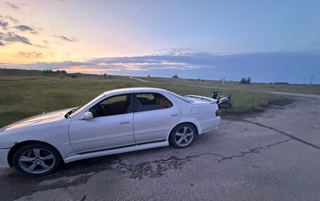 Toyota Cresta, 1993 год, 210 000 рублей, 1 фотография