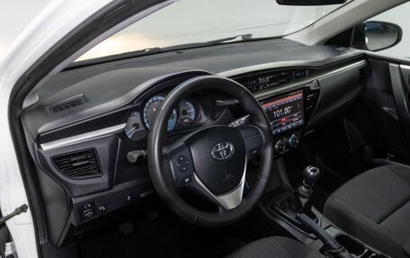 Toyota Corolla, 2013 год, 1 200 000 рублей, 10 фотография