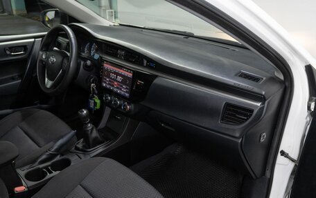 Toyota Corolla, 2013 год, 1 200 000 рублей, 15 фотография