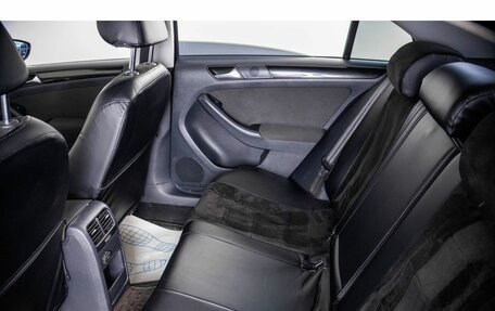 Volkswagen Jetta VI, 2011 год, 969 000 рублей, 8 фотография