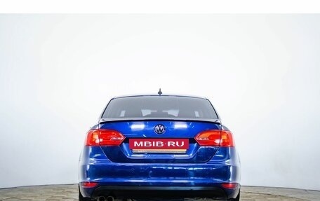 Volkswagen Jetta VI, 2011 год, 969 000 рублей, 5 фотография