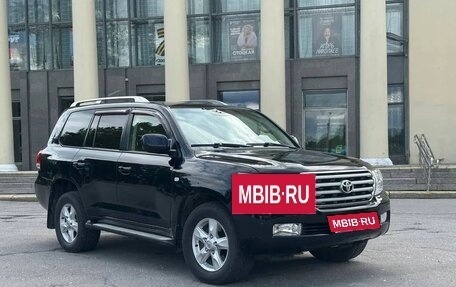 Toyota Land Cruiser 200, 2011 год, 4 600 000 рублей, 3 фотография