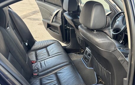 BMW 5 серия, 2004 год, 850 000 рублей, 8 фотография