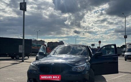 BMW 5 серия, 2004 год, 850 000 рублей, 6 фотография