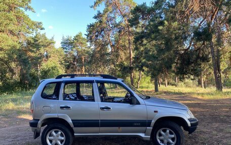Chevrolet Niva I рестайлинг, 2006 год, 379 000 рублей, 8 фотография