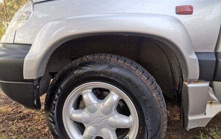 Chevrolet Niva I рестайлинг, 2006 год, 379 000 рублей, 14 фотография