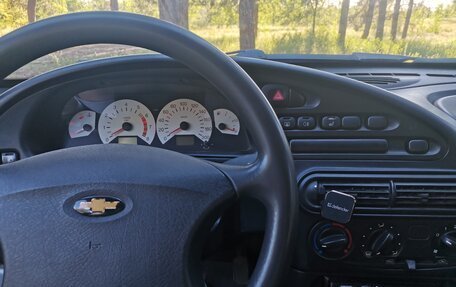 Chevrolet Niva I рестайлинг, 2006 год, 379 000 рублей, 17 фотография