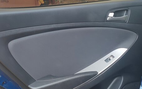Hyundai Solaris II рестайлинг, 2016 год, 1 020 000 рублей, 9 фотография