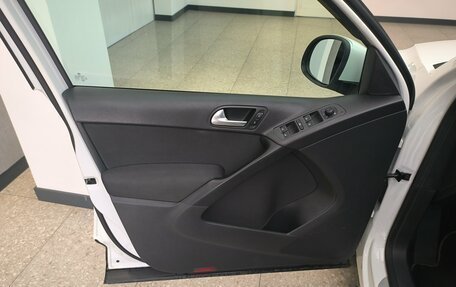 Volkswagen Tiguan I, 2016 год, 1 450 000 рублей, 16 фотография