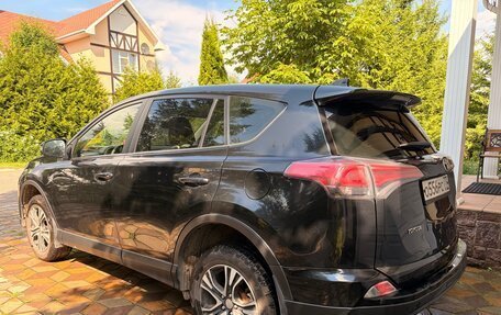 Toyota RAV4, 2015 год, 1 800 000 рублей, 3 фотография
