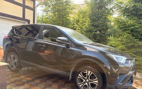 Toyota RAV4, 2015 год, 1 800 000 рублей, 6 фотография