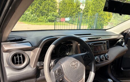 Toyota RAV4, 2015 год, 1 800 000 рублей, 8 фотография