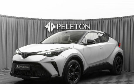 Toyota C-HR I рестайлинг, 2022 год, 2 940 000 рублей, 1 фотография
