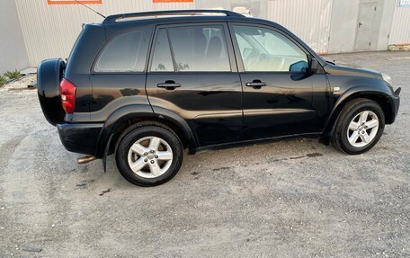 Toyota RAV4, 2005 год, 630 000 рублей, 1 фотография
