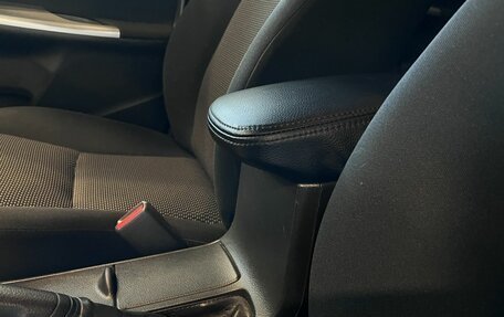 Toyota Corolla, 2011 год, 954 000 рублей, 29 фотография