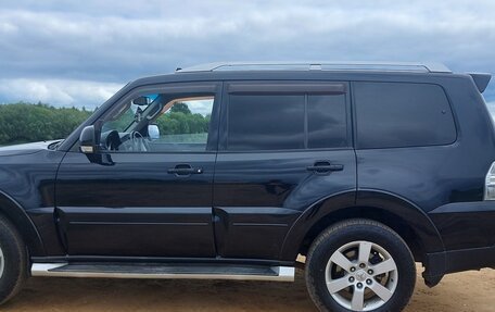 Mitsubishi Pajero IV, 2007 год, 1 307 000 рублей, 5 фотография