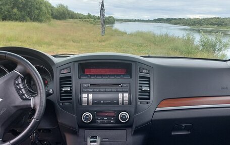 Mitsubishi Pajero IV, 2007 год, 1 307 000 рублей, 10 фотография