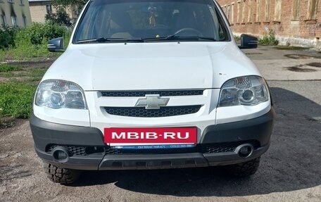 Chevrolet Niva I рестайлинг, 2017 год, 650 000 рублей, 8 фотография