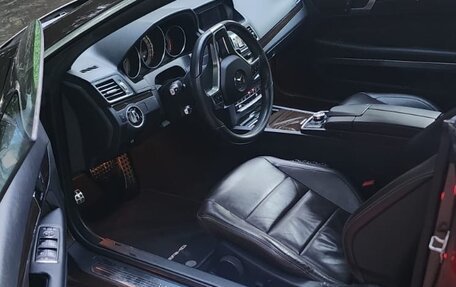 Mercedes-Benz E-Класс, 2015 год, 1 950 000 рублей, 5 фотография