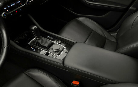 Mazda 3, 2022 год, 2 420 000 рублей, 18 фотография