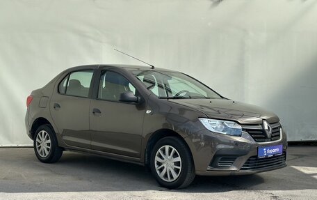 Renault Logan II, 2019 год, 930 000 рублей, 2 фотография