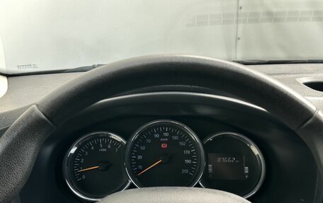 Renault Logan II, 2019 год, 930 000 рублей, 14 фотография