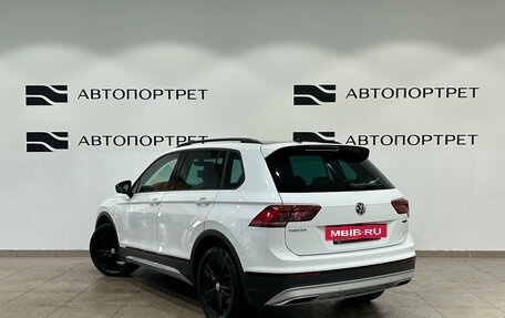 Volkswagen Tiguan II, 2018 год, 2 099 000 рублей, 5 фотография