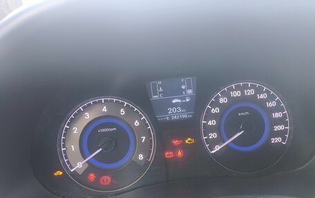 Hyundai Solaris II рестайлинг, 2014 год, 535 000 рублей, 8 фотография
