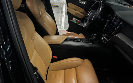 Volvo XC60 II, 2018 год, 4 300 000 рублей, 12 фотография