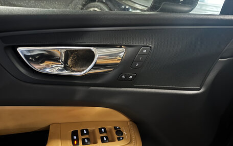 Volvo XC60 II, 2018 год, 4 300 000 рублей, 8 фотография