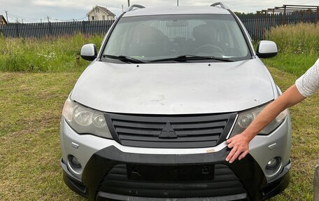 Mitsubishi Outlander III рестайлинг 3, 2008 год, 1 350 000 рублей, 7 фотография