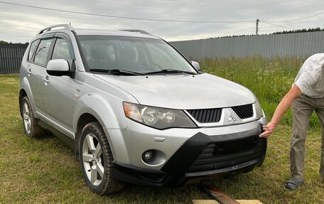 Mitsubishi Outlander III рестайлинг 3, 2008 год, 1 350 000 рублей, 8 фотография