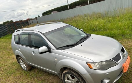 Mitsubishi Outlander III рестайлинг 3, 2008 год, 1 350 000 рублей, 22 фотография