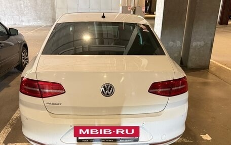 Volkswagen Passat B8 рестайлинг, 2018 год, 1 900 000 рублей, 9 фотография