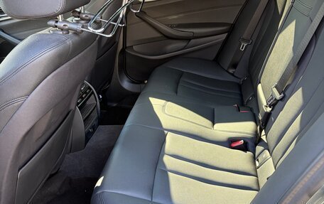 BMW 5 серия, 2018 год, 3 649 000 рублей, 14 фотография