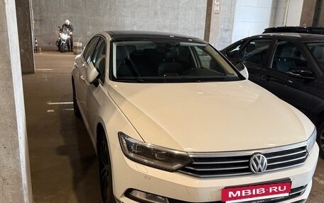 Volkswagen Passat B8 рестайлинг, 2018 год, 1 900 000 рублей, 6 фотография