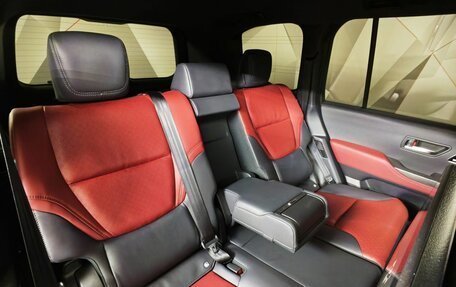 Toyota Land Cruiser, 2024 год, 11 500 000 рублей, 17 фотография