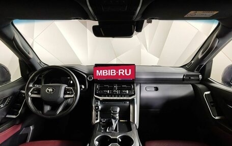 Toyota Land Cruiser, 2024 год, 11 500 000 рублей, 14 фотография
