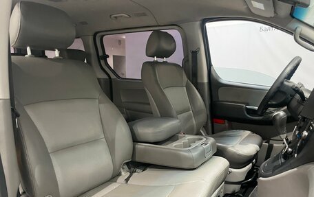 Hyundai Grand Starex Grand Starex I рестайлинг 2, 2009 год, 1 280 000 рублей, 14 фотография