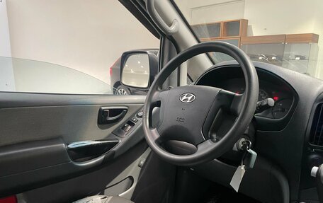 Hyundai Grand Starex Grand Starex I рестайлинг 2, 2009 год, 1 280 000 рублей, 17 фотография