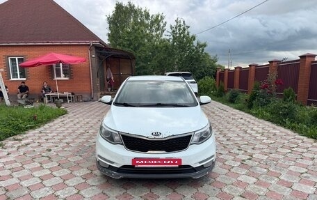 KIA Rio III рестайлинг, 2017 год, 550 000 рублей, 3 фотография