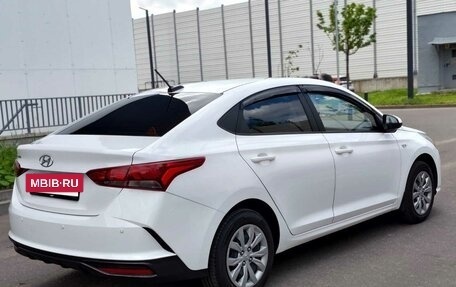 Hyundai Solaris II рестайлинг, 2021 год, 1 335 000 рублей, 5 фотография