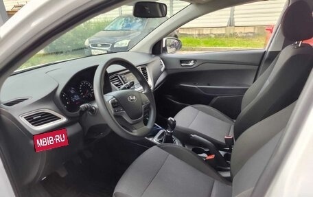 Hyundai Solaris II рестайлинг, 2021 год, 1 335 000 рублей, 28 фотография