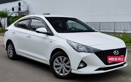 Hyundai Solaris II рестайлинг, 2021 год, 1 335 000 рублей, 26 фотография