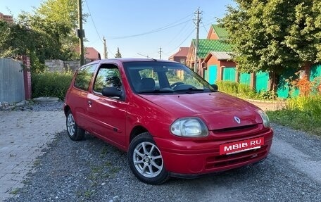 Renault Clio III, 2000 год, 199 000 рублей, 3 фотография