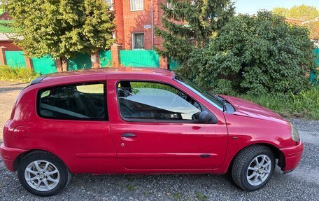 Renault Clio III, 2000 год, 199 000 рублей, 10 фотография