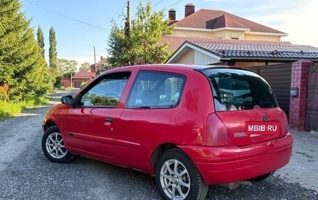 Renault Clio III, 2000 год, 199 000 рублей, 7 фотография