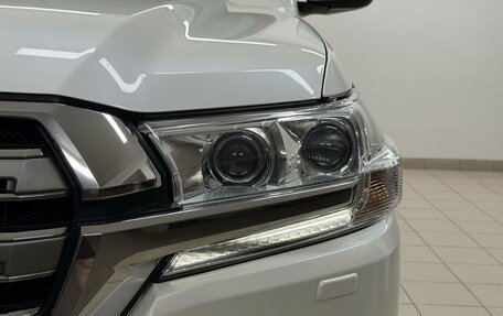 Toyota Land Cruiser 200, 2016 год, 5 400 000 рублей, 8 фотография