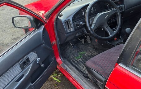 Toyota Corolla, 1989 год, 300 000 рублей, 4 фотография